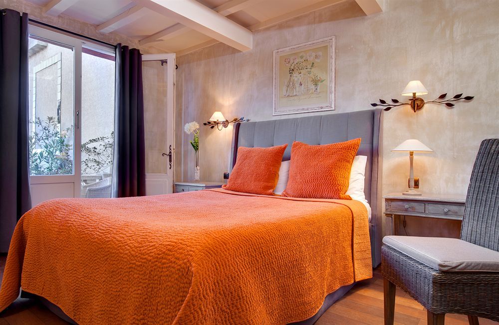 Hotel Le Pre Saint Michel Manosque Exterior photo