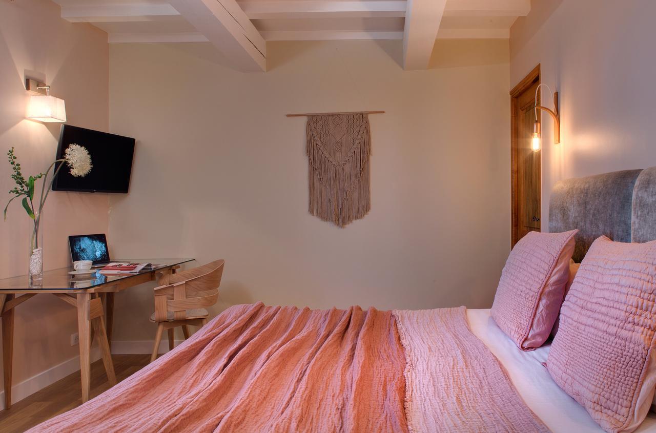 Hotel Le Pre Saint Michel Manosque Exterior photo