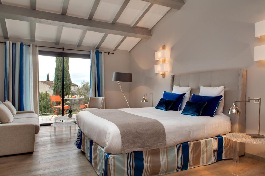 Hotel Le Pre Saint Michel Manosque Room photo